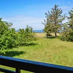 Holiday home 3 Bedroom Beautiful In Kalundborg