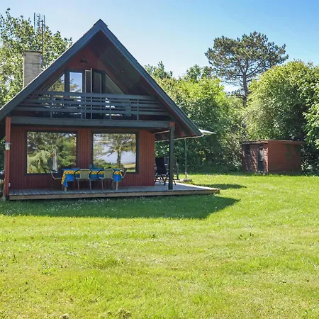 Semesterbostad 3 Bedroom Beautiful In